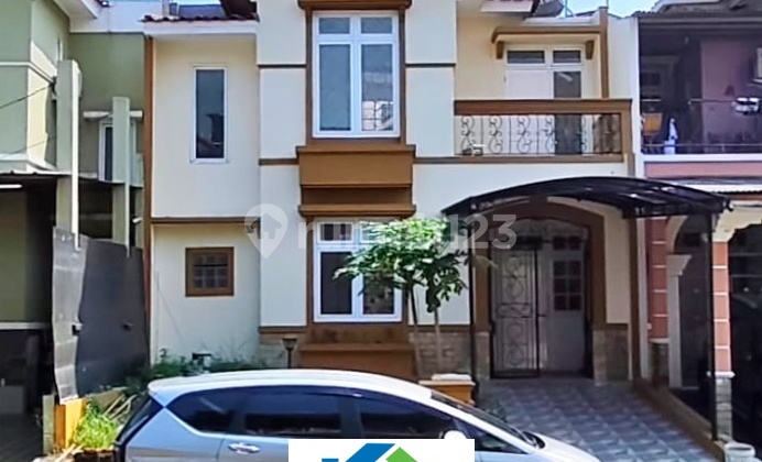 Rumah Siap Huni Harga Nego Sampai Deal di Legenda Wisata Cibubur Rumah Siap Huni Harga Nego Sampai Deal di Legenda Wisata Cibubur