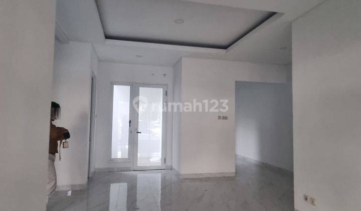 Rumah Cantik Siap Huni Harga Nego di Kota Wisata Cibubur 2