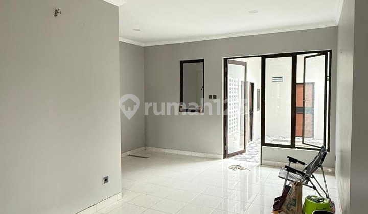 Comfortable Well-Maintained Rental House in the Dream Cluster of Legenda Wisata Cibubur 2