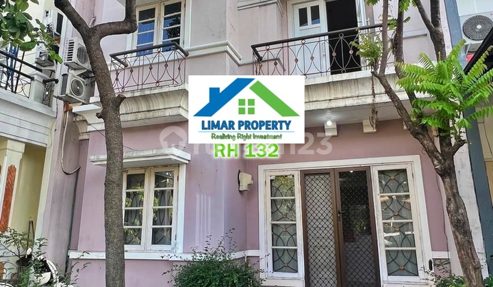 Rumah Nyaman Terawat Harga Murah di Raffles Hills Cibubur