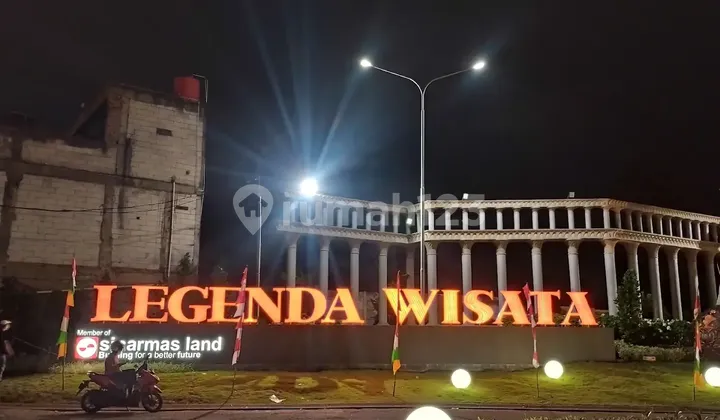 3-Story Ready-to-Occupy Shop House in the Bustling Location of Legenda Wisata Cibubur 2