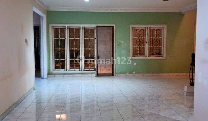 Rumah Luas Harga Bagus di Lokasi Favourite Kota Wisata Cibubur 1