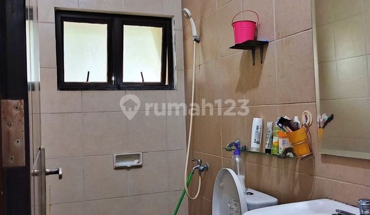 Well-Maintained Comfortable House Best Price in Legenda Wisata Cibubur 2