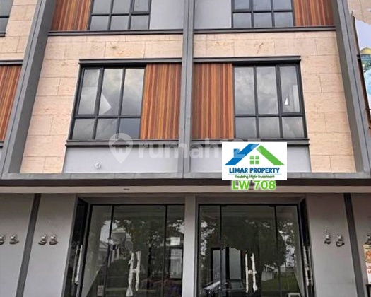 Ruko 3 Lantai Siap Huni dan Strategis di Legenda Wisata Cibubur