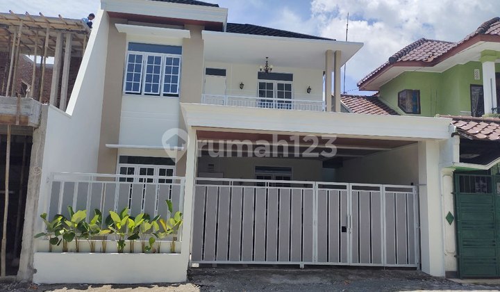 Rumah Baru 2 Lantai Dekat Budi Mulia Wedomartani Sleman Rumah Baru 2 Lantai Dekat Budi Mulia Wedomartani Sleman