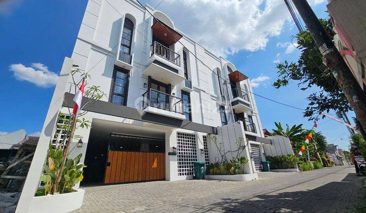 Kost Exclusive 3 Lantai Rooftop Top Pogung Dekat Ugm Sleman  2