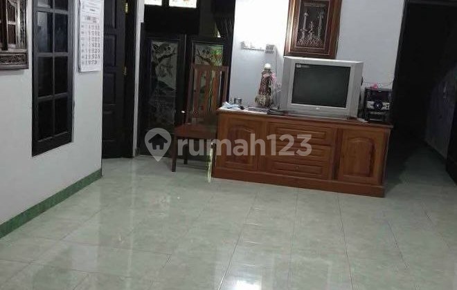 Rumah Besar halaman luas di Jalan Kaliurang km8 Ngaglik Sleman 2