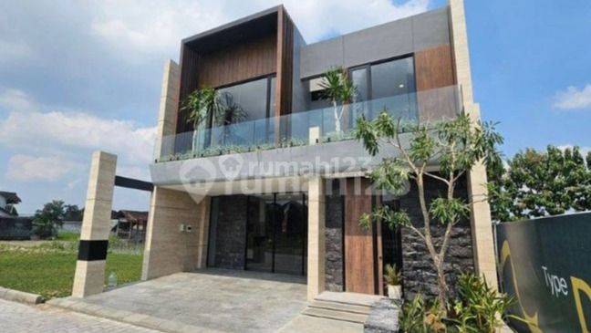 Rumah Modern Dalam Perumahan Di Palagan Mlati Sleman