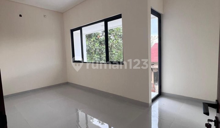 Rumah Baru Siap Huni di Utara Stadion Maguwoharjo Depok Sleman 2