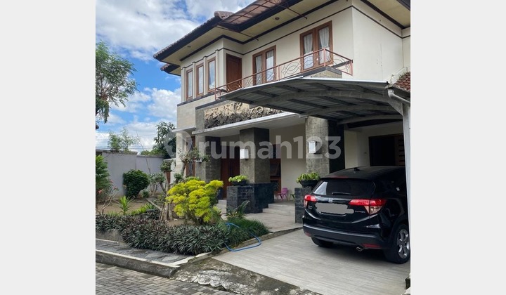 Rumah 2 Lantai Dalam Perumahan Elite Dekat Ambarukmo Plaza Sleman Rumah 2 Lantai Dalam Perumahan Elite Dekat Ambarukmo Plaza Sleman