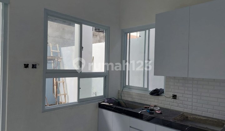 Beautiful Luxury House Ready to Occupy Maguwoharjo Depok Sleman Jogja Beautiful Luxury House Ready to Occupy Maguwoharjo Depok Sleman Jogja