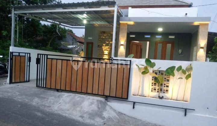 Rumah Baru mangku aspal di Kalitirto Berbah Sleman