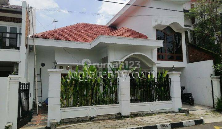 Rumah Bagus Dekat Pusat Kota Jogja Baciro Gondokusuman Yogyakarta 2