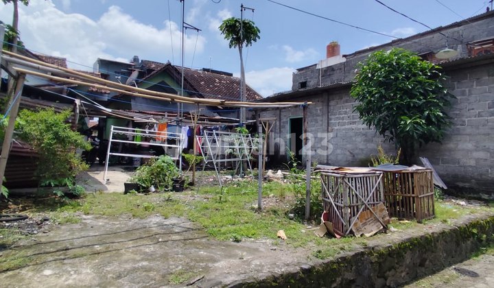 Tanah ada bangunan kos di barat JEC Jomblangan Banguntapan Bantul Tanah ada bangunan kos di barat JEC Jomblangan Banguntapan Bantul