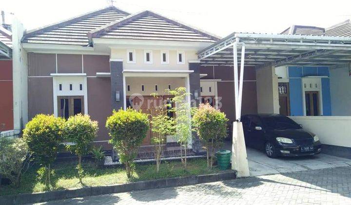 Rumah Siap Huni Dalam Perumahan One Gate System di Maguwoharjo Depok Sleman 1