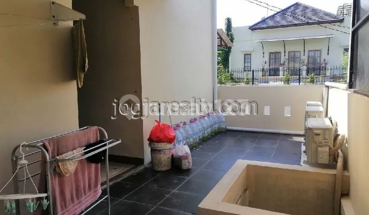 Rumah Kost Homestay 2 Lantai Dekat Ugm Jalan Monjali Mlati Sleman