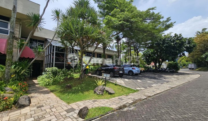 Rumah Mewah Hook Perumahan Elite Jalan Kaliurang Ngaglik Sleman Rumah Mewah Hook Perumahan Elite Jalan Kaliurang Ngaglik Sleman