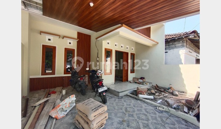 Rumah dekat Balai Desa di Selomartani Kalasan Sleman 2