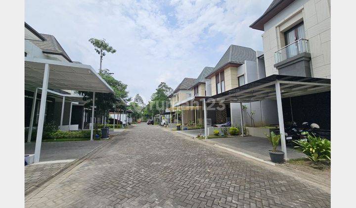 Rumah Mewah Hyarta Ecovillage Dekat Kampus & Mall Depok Sleman 2