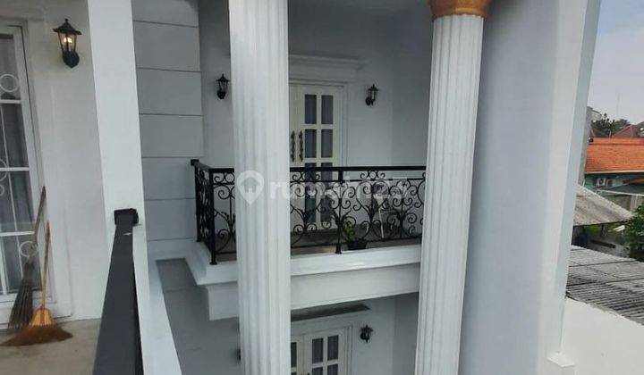 Rumah Mewah Bergaya Eropa Fully Furnished Di Wirobrajan Jogja Kota