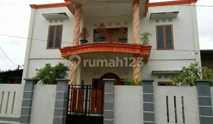 Rumah Induk Kos dan Ruang Usaha 3 Lantai dekat UII Jalan Kaliurang Ngaglik Sleman Rumah Induk Kos dan Ruang Usaha 3 Lantai dekat UII Jalan Kaliurang Ngaglik Sleman