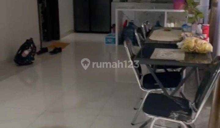 MENARIK. DI JUAL RUMAH TERAWAT DAN LINGKUNGAN NYAMAN BANDUNG KOTA 2