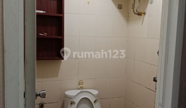 For Rent: 2BR Apartment, Puri Park View, Pool View, Neat.