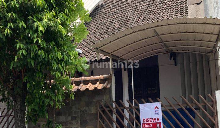 Disewa Rumah 2 Lantai Di Puri Indah Jakarta Barat, Dekat Dengan Sklh, Mall 1