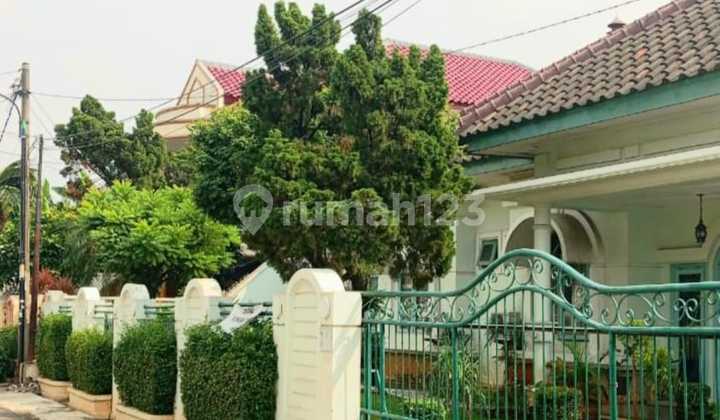 Tanah Luas Bangunan Celasik Di Komplek Perumahan Bebas Banjir 