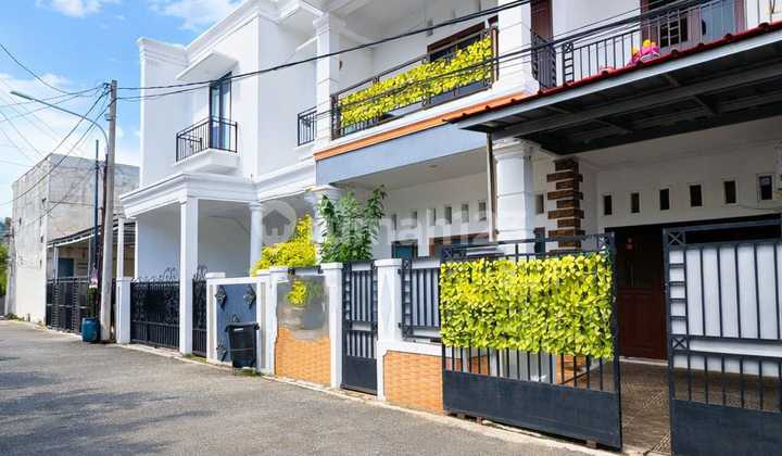 Rumah Celasik di Dalam Perumahan Berfasilitas di Dalam Nya Aman