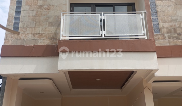 Secandinavian Murah Baru di Cluster Strategis Bebas Banjir Secandinavian Murah Baru di Cluster Strategis Bebas Banjir