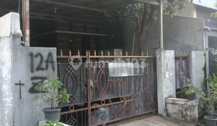 Rumah Terawat 1/5 Lantai Dalam Komplek Perumahan Bebas Banjir