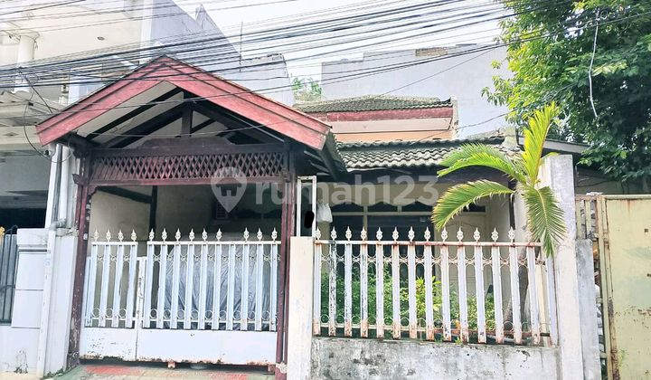 Rumah Murah 1.5 Lantai Nyaman Asri Dekat Akses Toll Becakayu Pondok Kelapa