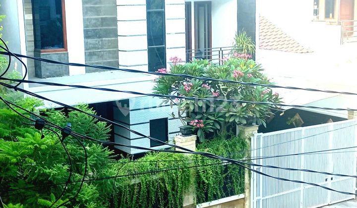 Rumah Mewah 2 Lantai ada Kolam Renang Bagus Di Billymoon  Siap Huni Di Billymoon 