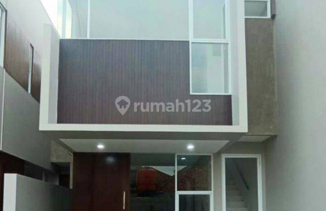 Rumah Minimalis Modern 2 Lantai Murah SHM Siap Huni  2