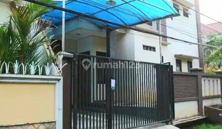 Jual Cepat Owner (BU) Rumah Murah Di Hoek 2 Lantai Bagus Siap Huni  2