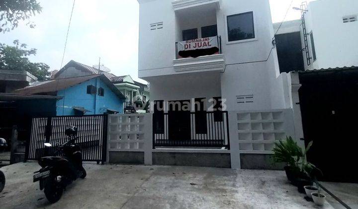 Rumah Minimalis 2 Lantai Murah Bagus Siap Huni  1