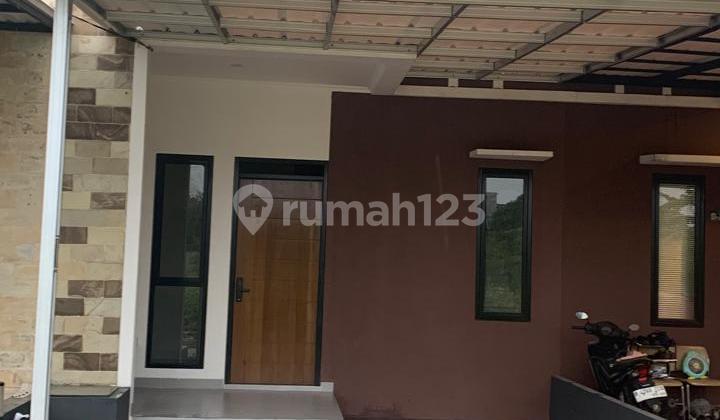 Minimalist House in Exclusive Cluster Only 5 Minutes to Toll Gate Jorr 2