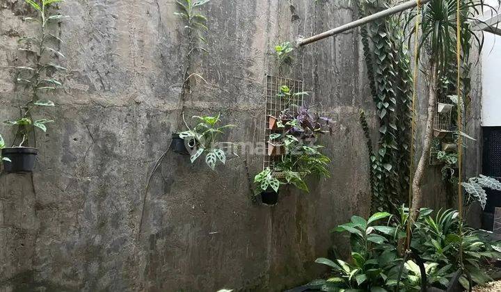 Rumah Luas di Jl  Setia 1 Jatiwaringin Jalan 2 Mobil 2