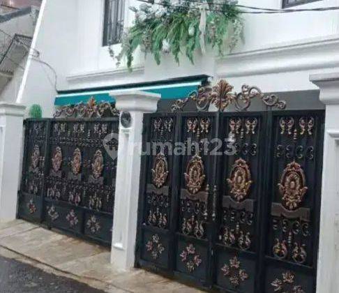 Rumah plus kost 5 kamar 30 mtr ke Jalan Bangka Raya Mampang 1