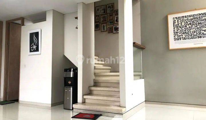 Townhouse Furnished 800 ke Tol JORR Cipayung Mewah 2