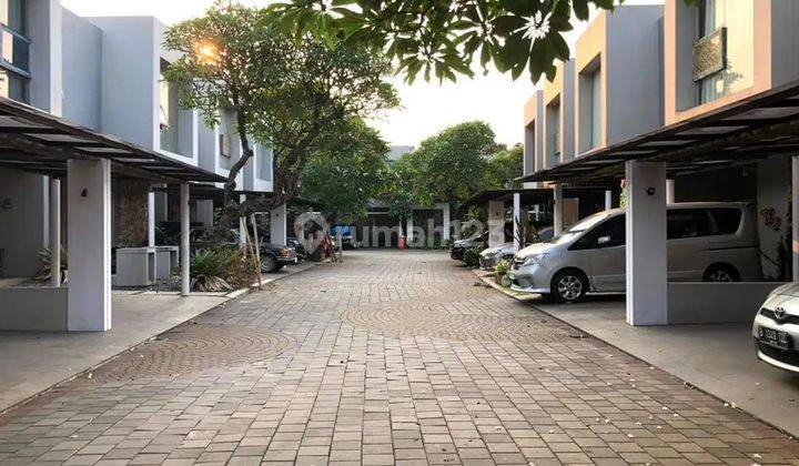 Townhouse Furnished 800 ke Tol JORR Cipayung Mewah 1