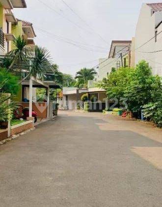 Rumah dalam townhouse di Pejaten Barat Jakarta  2