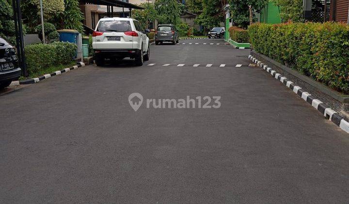 Rumah siap huni dalam perumahan di Jatiwaringin Jakarta Timur  2