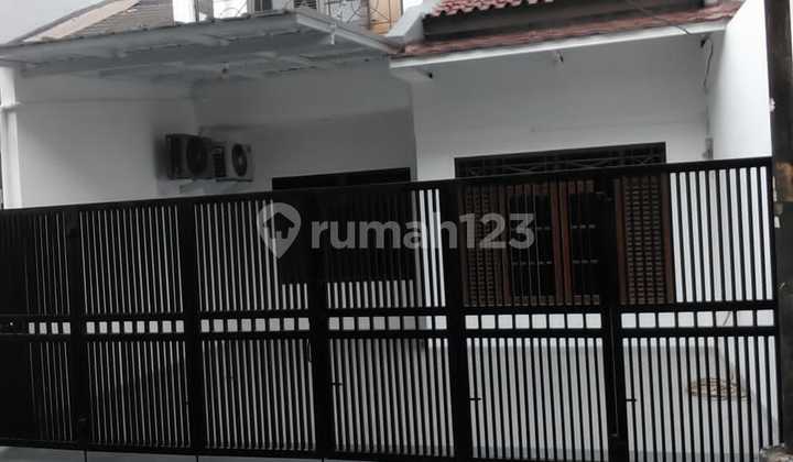 Rumah Siap Huni Terawat Lingkungan Aman Nyaman Pondok Bambu 