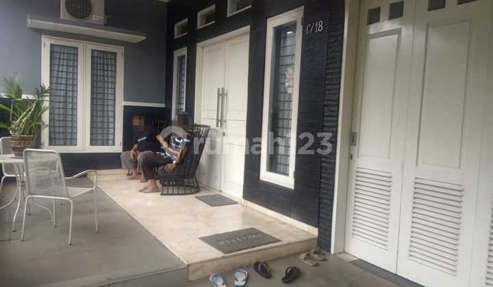 Rumah Mewah Hook Dalam Komplek Tanah Luas  2