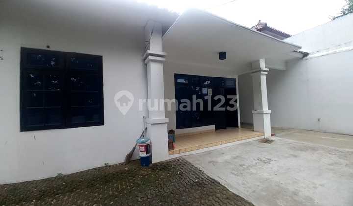 Rumah Tanah Luas Dalam Komplek Aman Nyaman  2