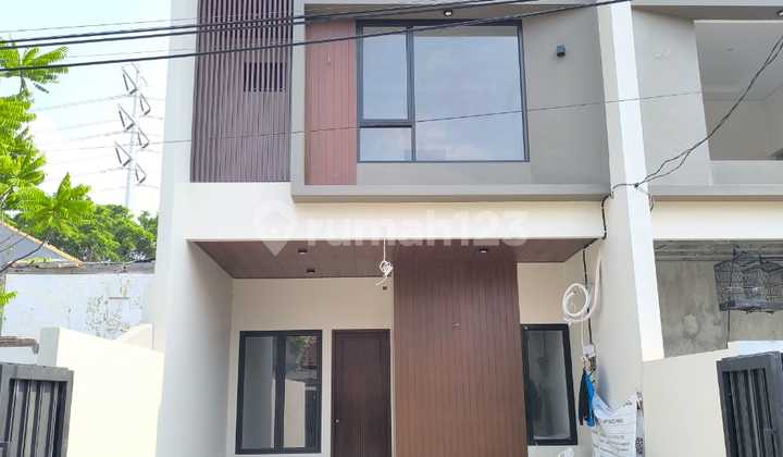 Rumah Mewah Minimalis Rawamangun Akses Mudah