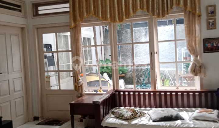 Rumah Di Mampang Dekat Ke Jalan Gatot Subroto Jakarta  2