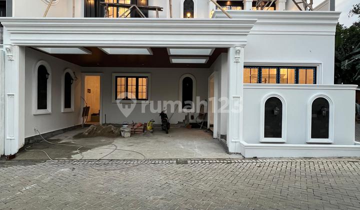 Rumah Mewah Di Dalam Komplek Jagakarsa Jakarta Selatan Rumah Mewah Di Dalam Komplek Jagakarsa Jakarta Selatan